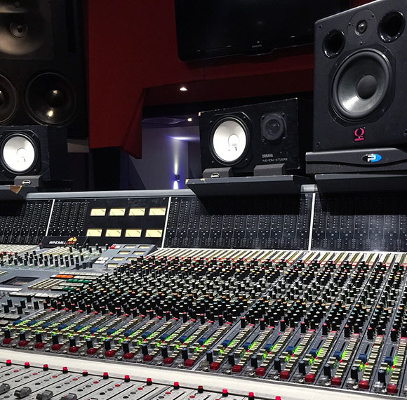 Amplificador de potencia profesional